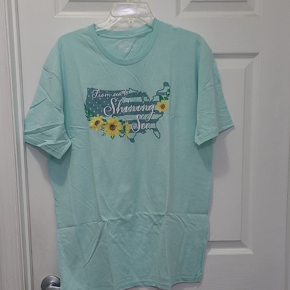 Pivotal Partners Mint Green Graphic T-Shirt with Sunflower Design